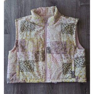 Thread + Supply Women’s Quilted Puffer Crop vest Warm Cute Soft Pockets Spring